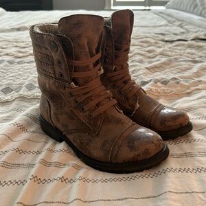 Womens Roxy combat boots brown